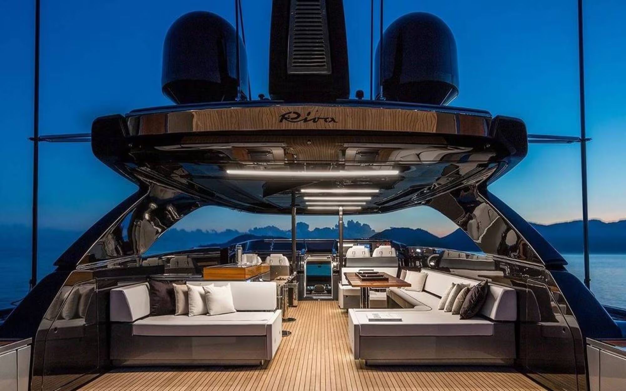 Riva Dolcevita 110