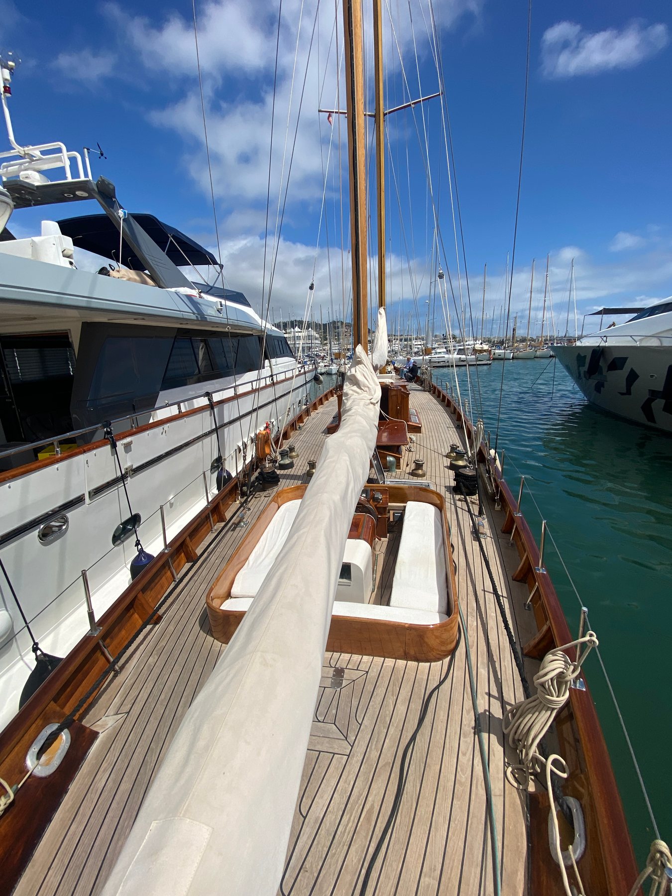 Milena classic teak deck